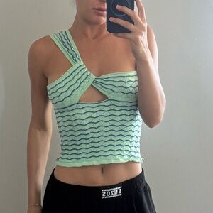 Sleeveless Twist Cutout Crop Top in Mint Green